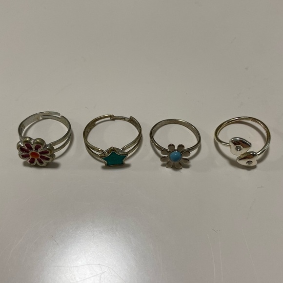 Fun rings - Picture 2 of 6